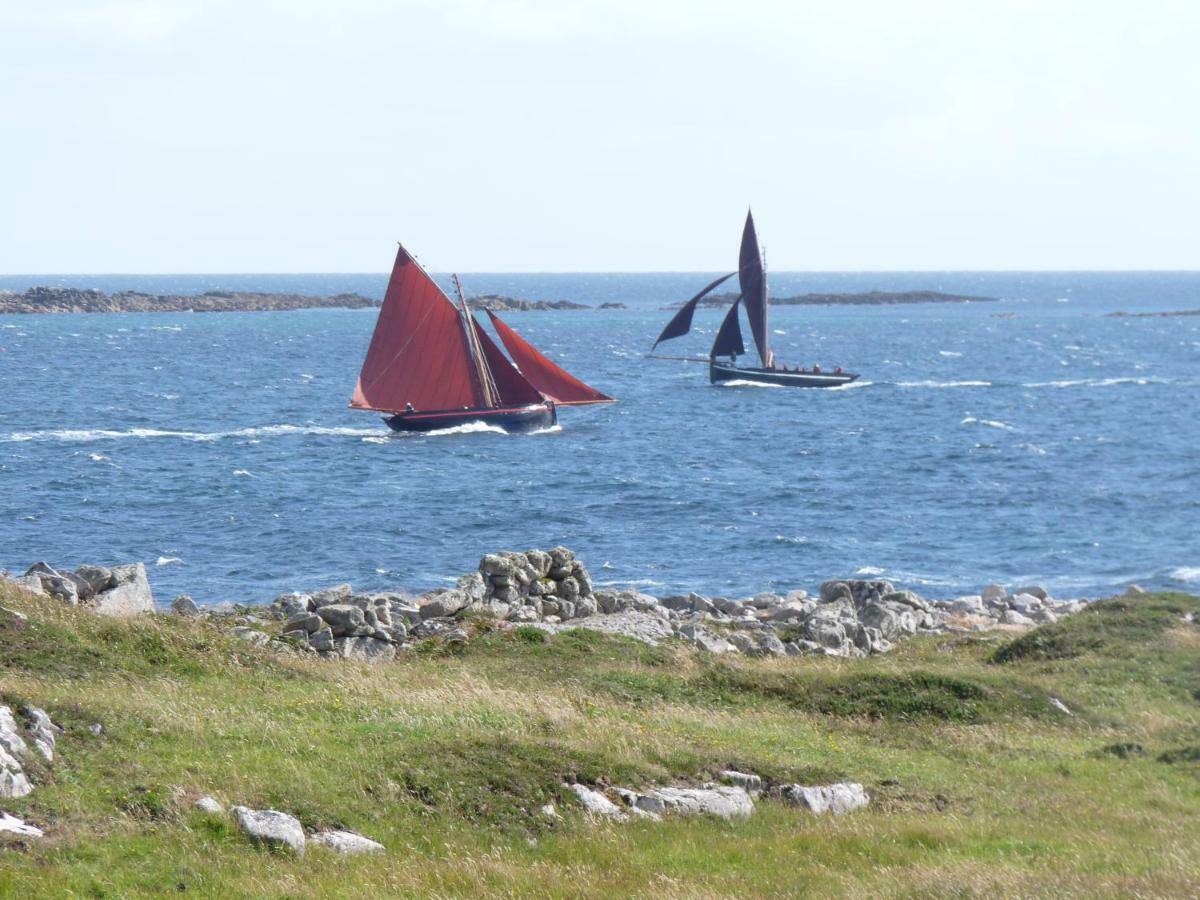 Earls View Maxi Pod Hotel Carna Buitenkant foto